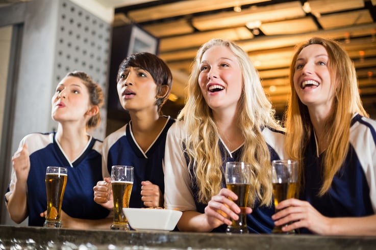 5 Ways Your Restaurant Can Cater To Football Fans