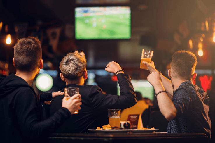 Tips To Help Your Restaurant Profit This Football Season