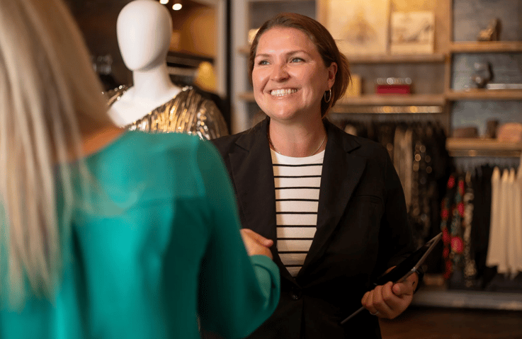5 Ways To Build Strong Customer Relationships For Your Small Business