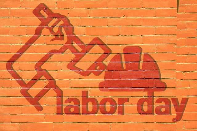 How Small Businesses Can Reward Employees This Labor Day