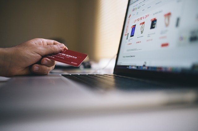 Incorporating Ecommerce Into Your Restaurant Business Model
