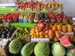 farmers-market-373770_640
