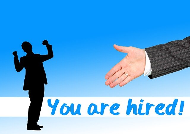 5 Holiday Hiring Tips For Small Business