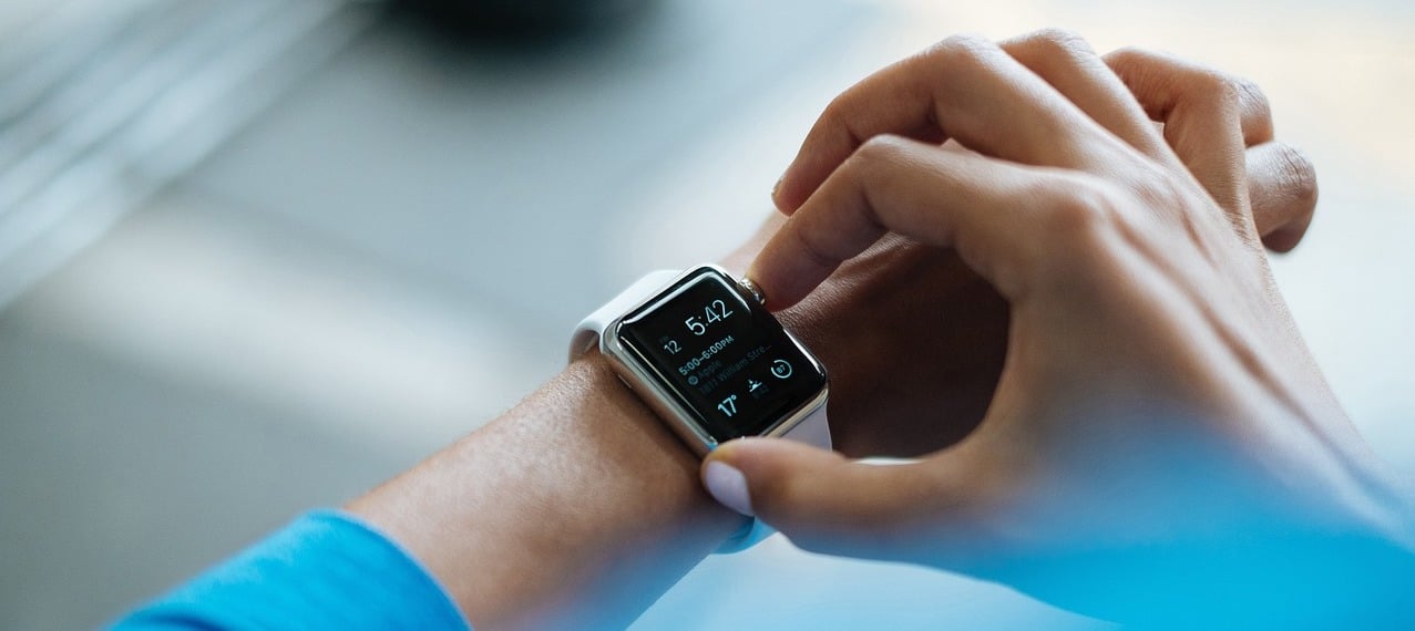 smartwatch-828786_1280